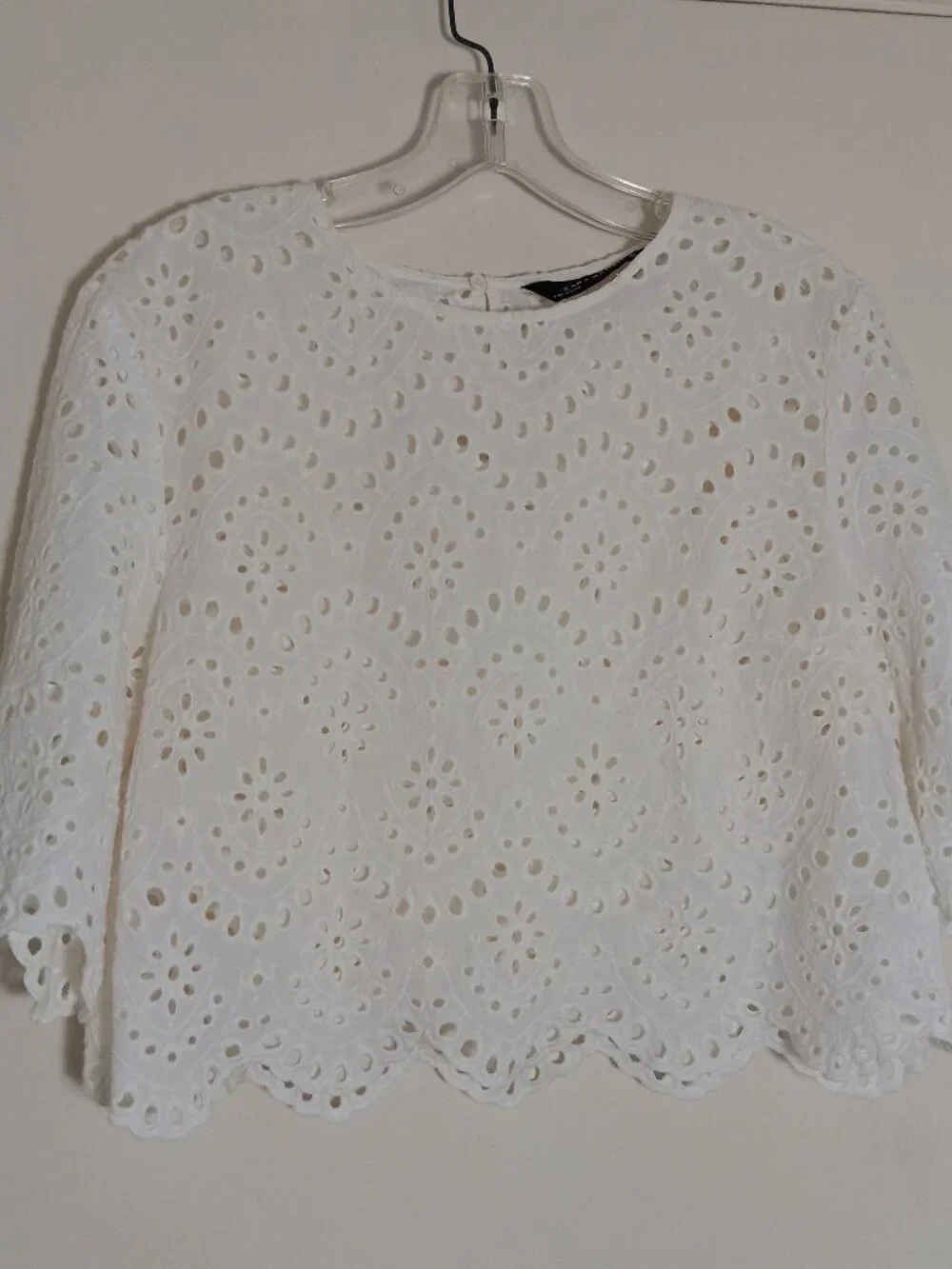 Zara Eyelet Lace Crop top White Size L Scalloped Hem Feminine Summer Top